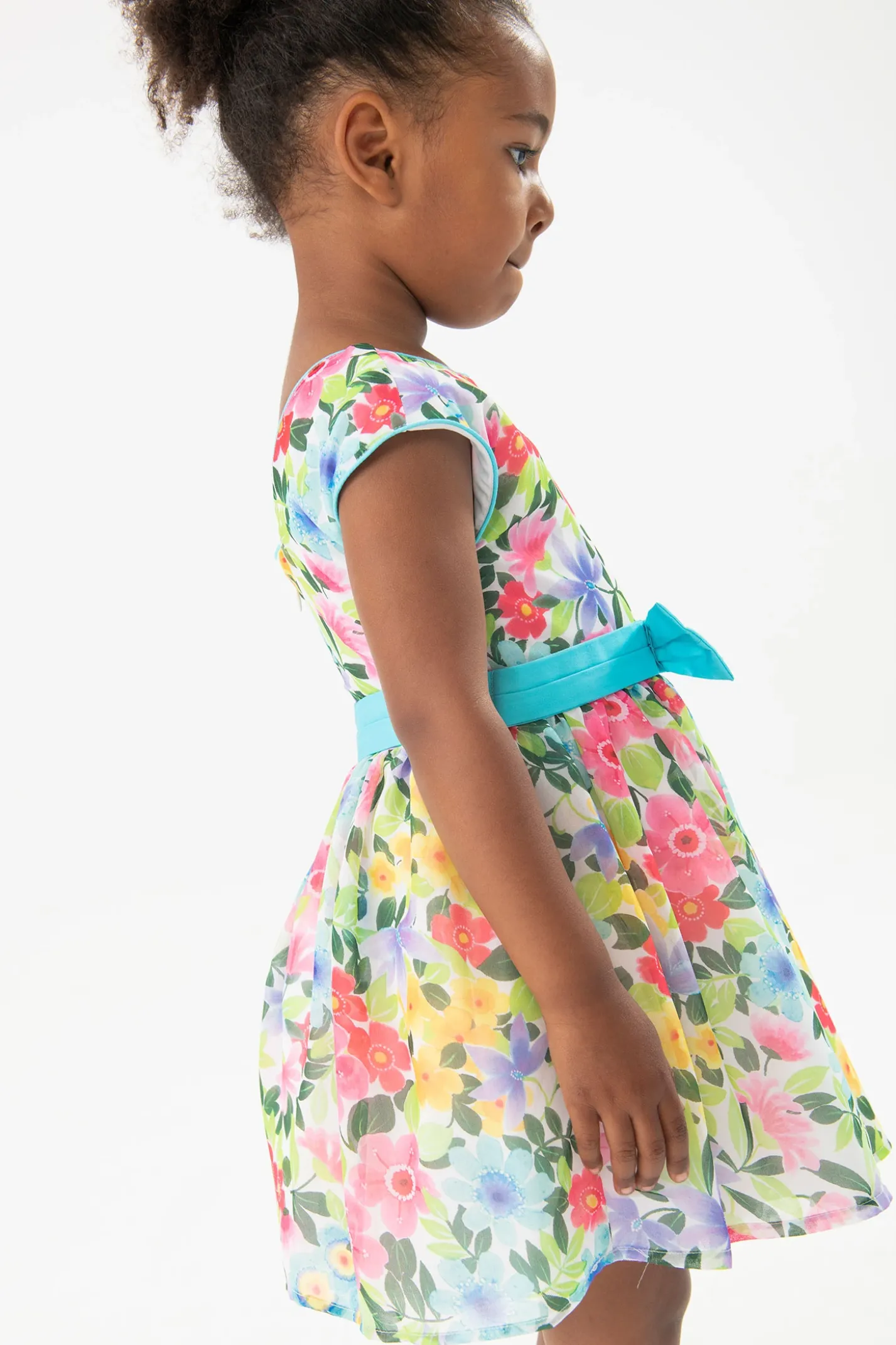 Abito in chiffon per bambina con stampa di fiori