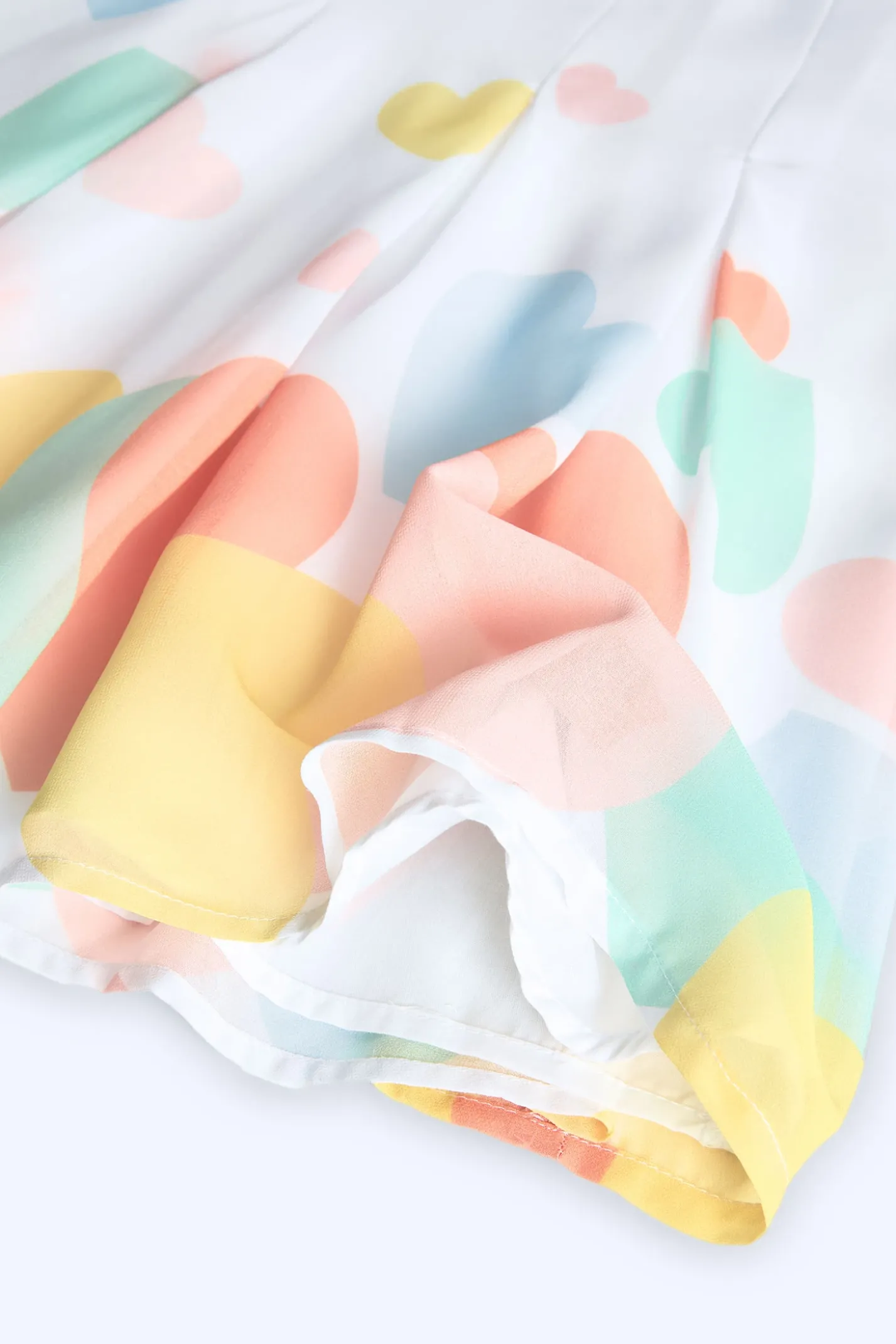Abito in chiffon per bambina in colore bianco