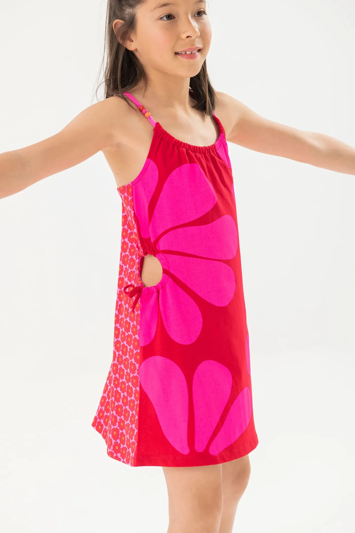 Abito in maglia per bambina di colore granato