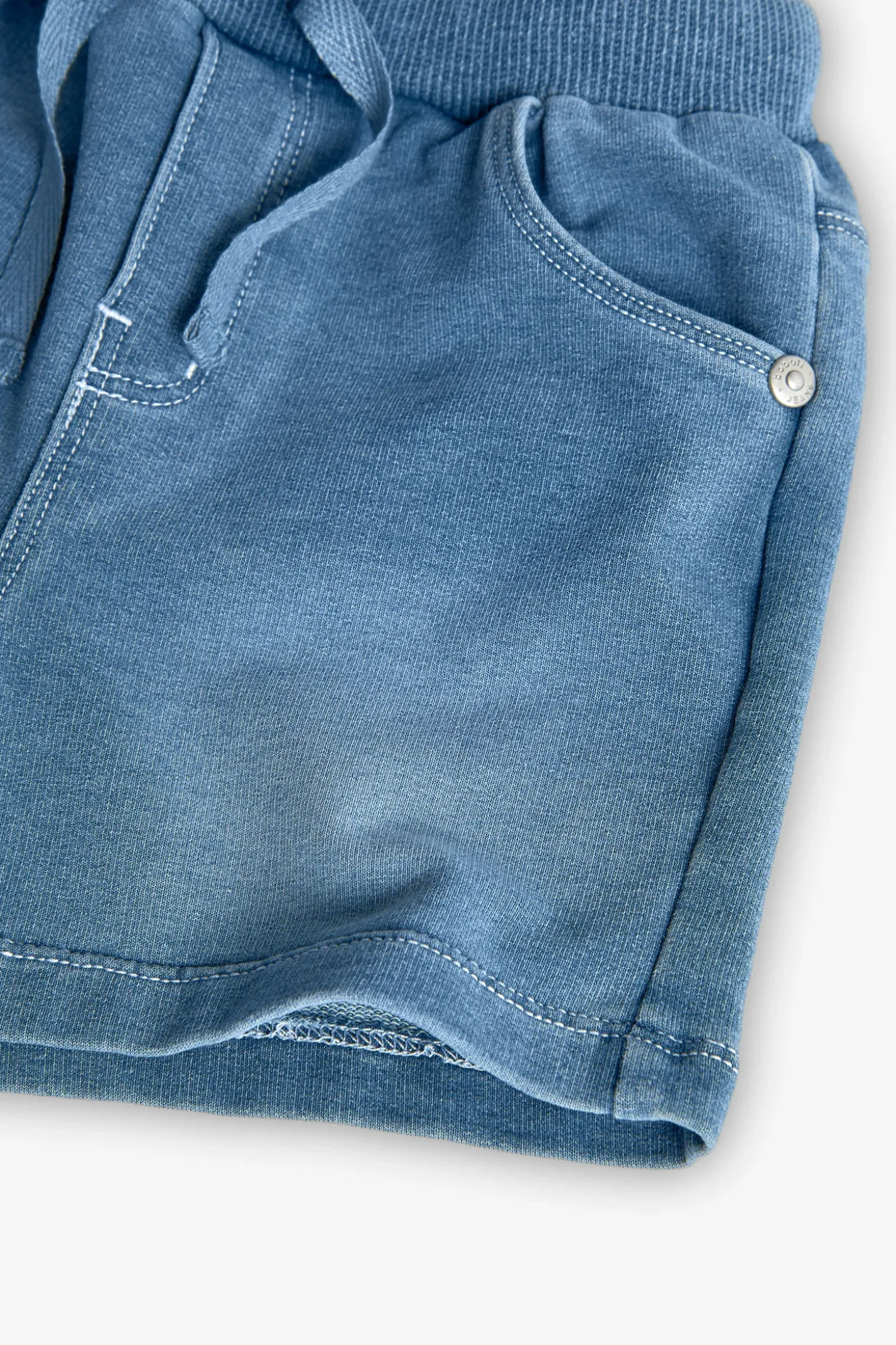 Bermuda felpa denim para bebé niño en bleach