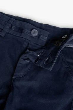 Bermuda in raso per bambino in colore blu scuro.