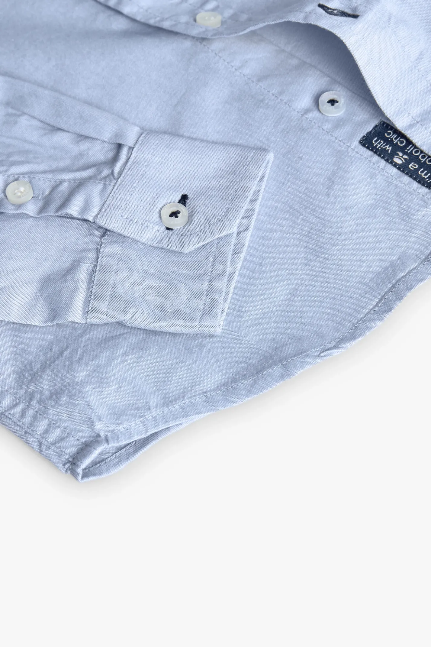 Camisa oxford para niño de manga larga en azul celeste