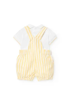 Completo a maglia per bambino nei colori giallo e bianco.