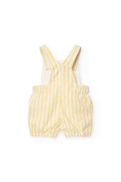 Completo a maglia per bambino nei colori giallo e bianco.