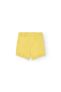 Completo di maglietta a maglia per neonato di colore giallo con stampa.