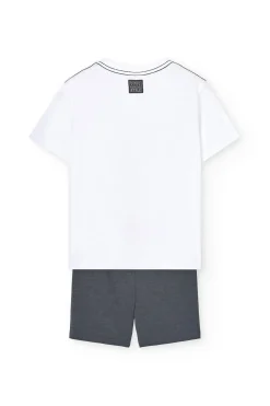 Completo in maglia con maglietta per bambino di colore bianco e bermuda di colore grigio.