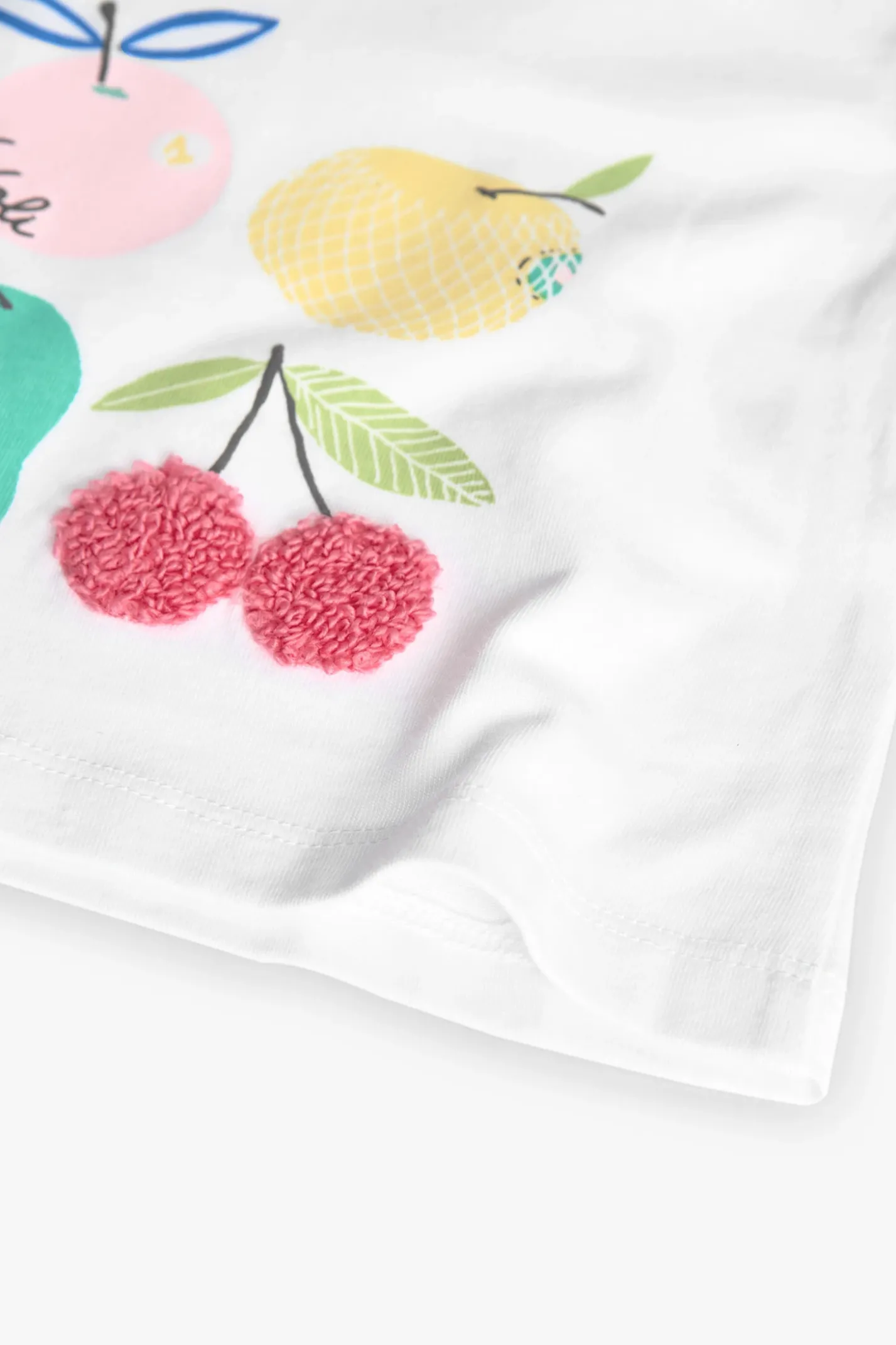 Completo in maglia per bambina neonata in colore bianco