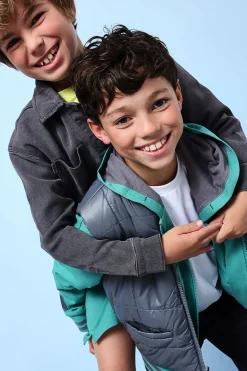 Gilet reversibile per bambino in colore grigio e verde