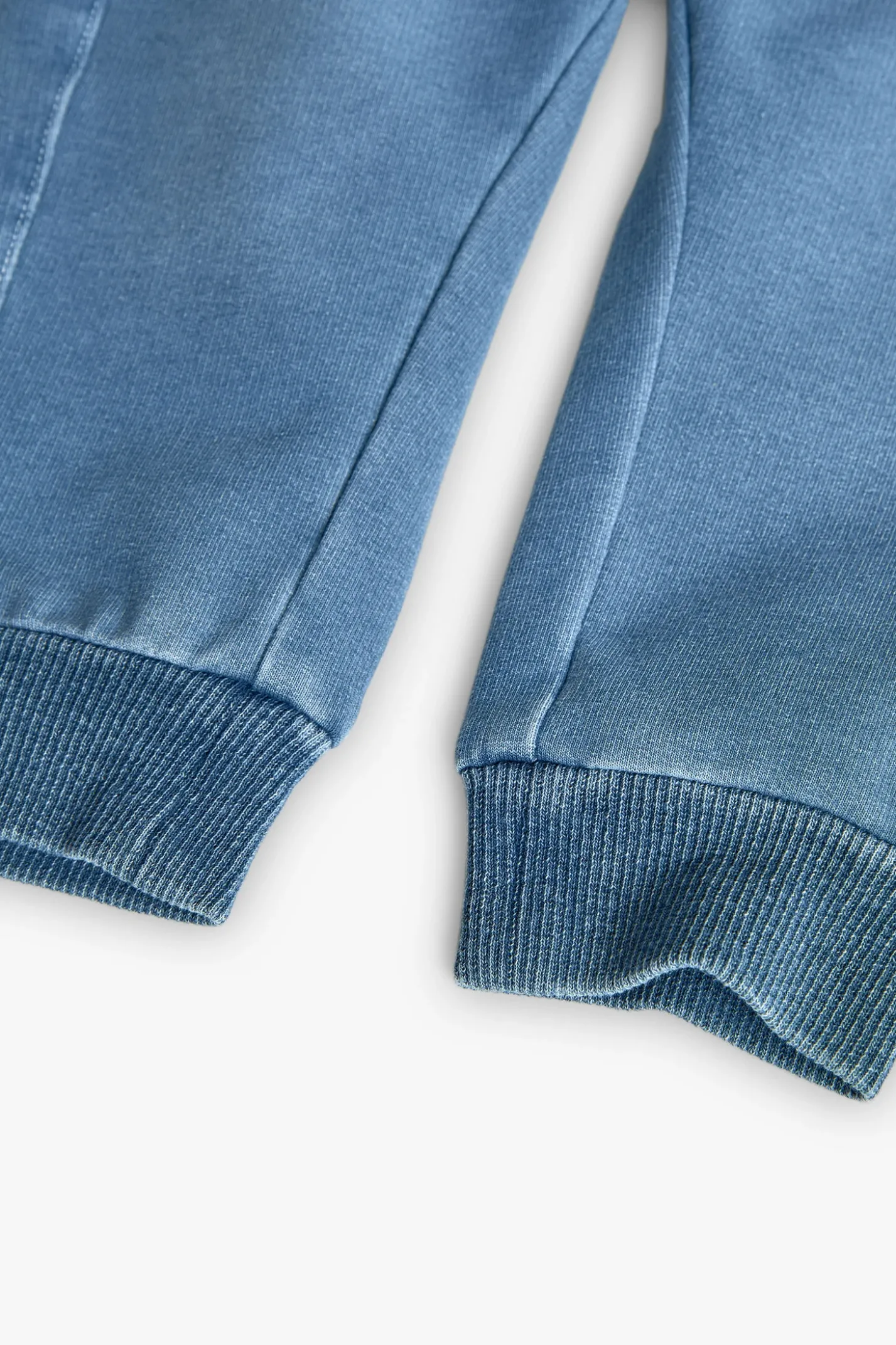 Jeans in pile da bambino in candeggina