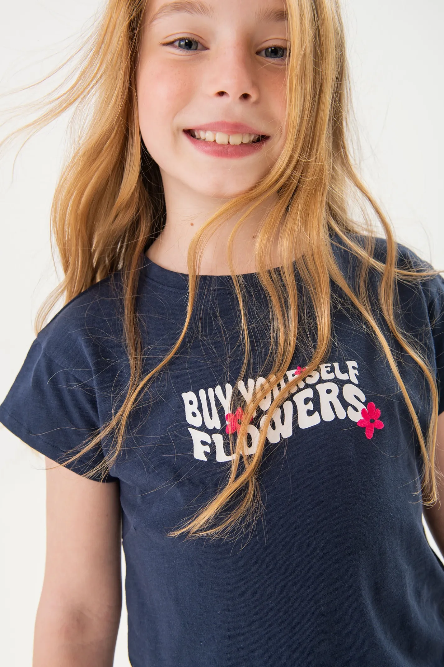 Maglietta a maglia per bambina in blu navy.
