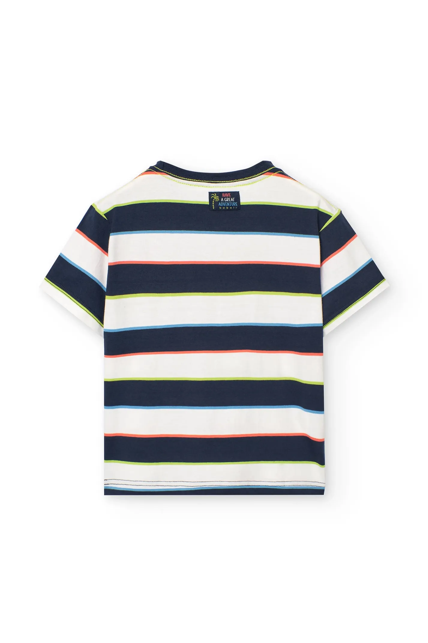 Maglietta a maglia per bambino con design a righe nei colori blu, verde e rosso.