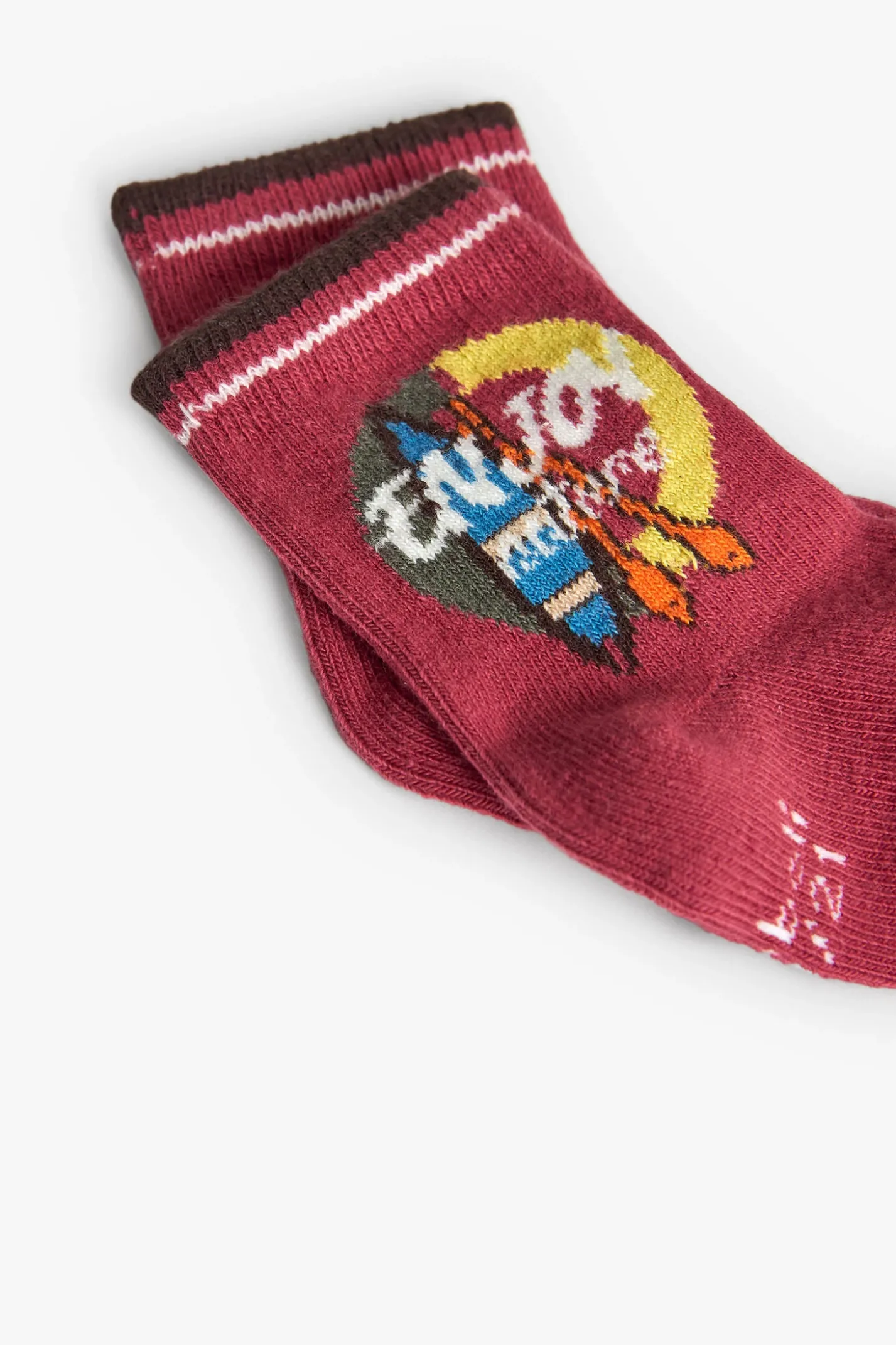 Pacco di calzini lavorati a maglia per di colore granata.