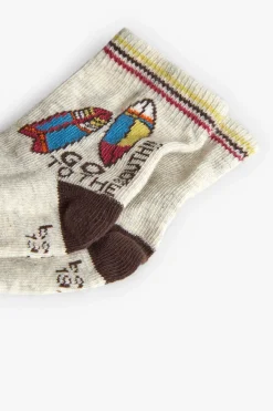 Pacco di calzini lavorati a maglia per di colore granata.