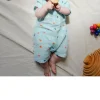 Pagliaccetto blu chiaro in maglia piatta per bambino con motivo stampato
