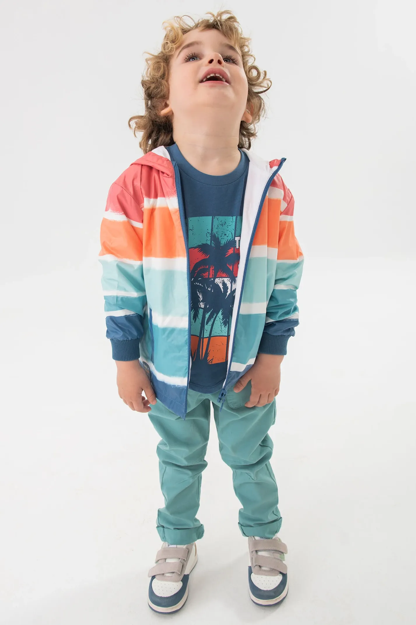 Parka per neonato con stampa in color corallo e acqua.
