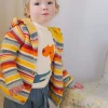 Set di maglieria per neonato nei colori bianco e blu