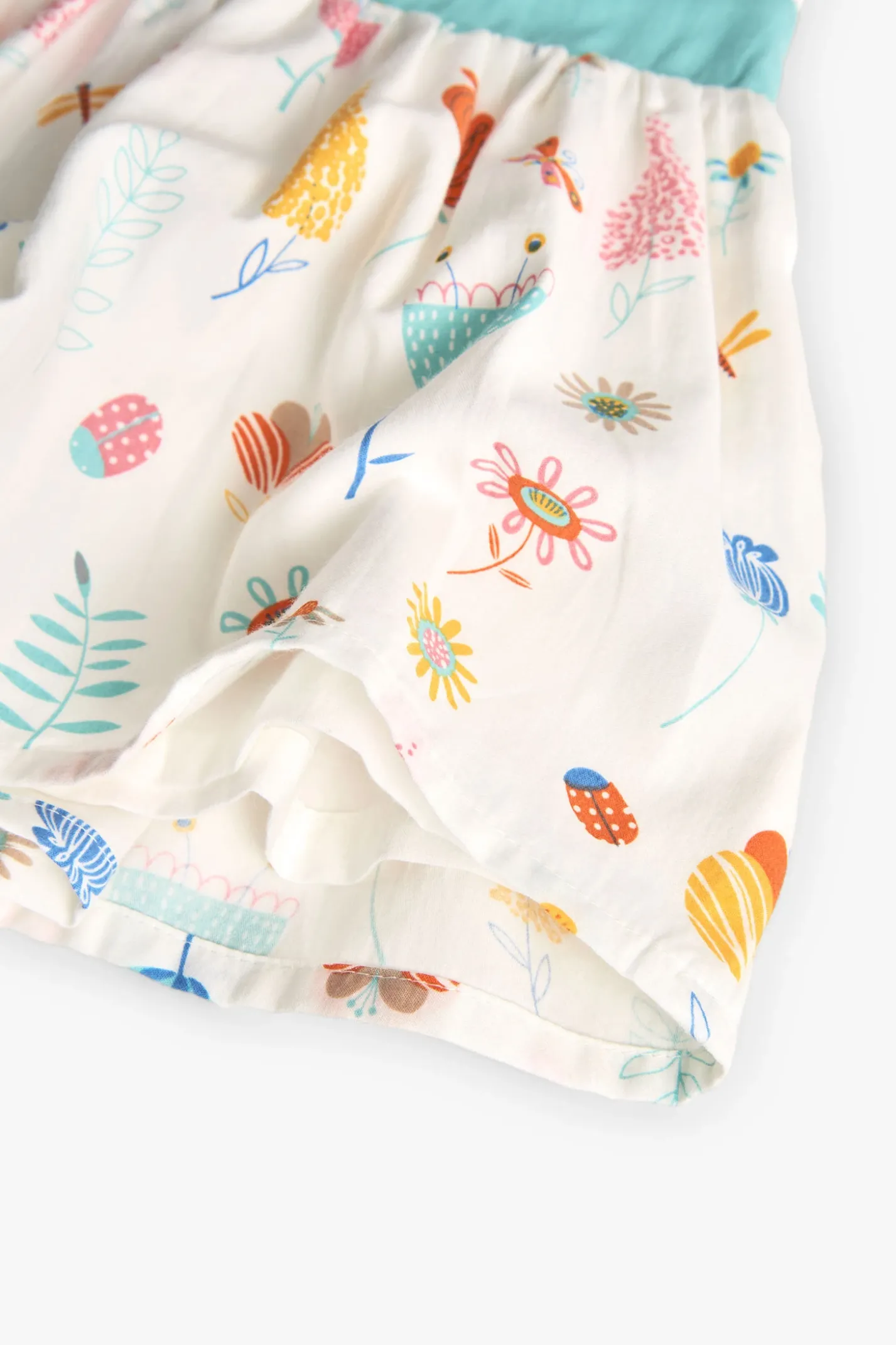 Vestito di raso per neonata con stampa floreale in colori pastello